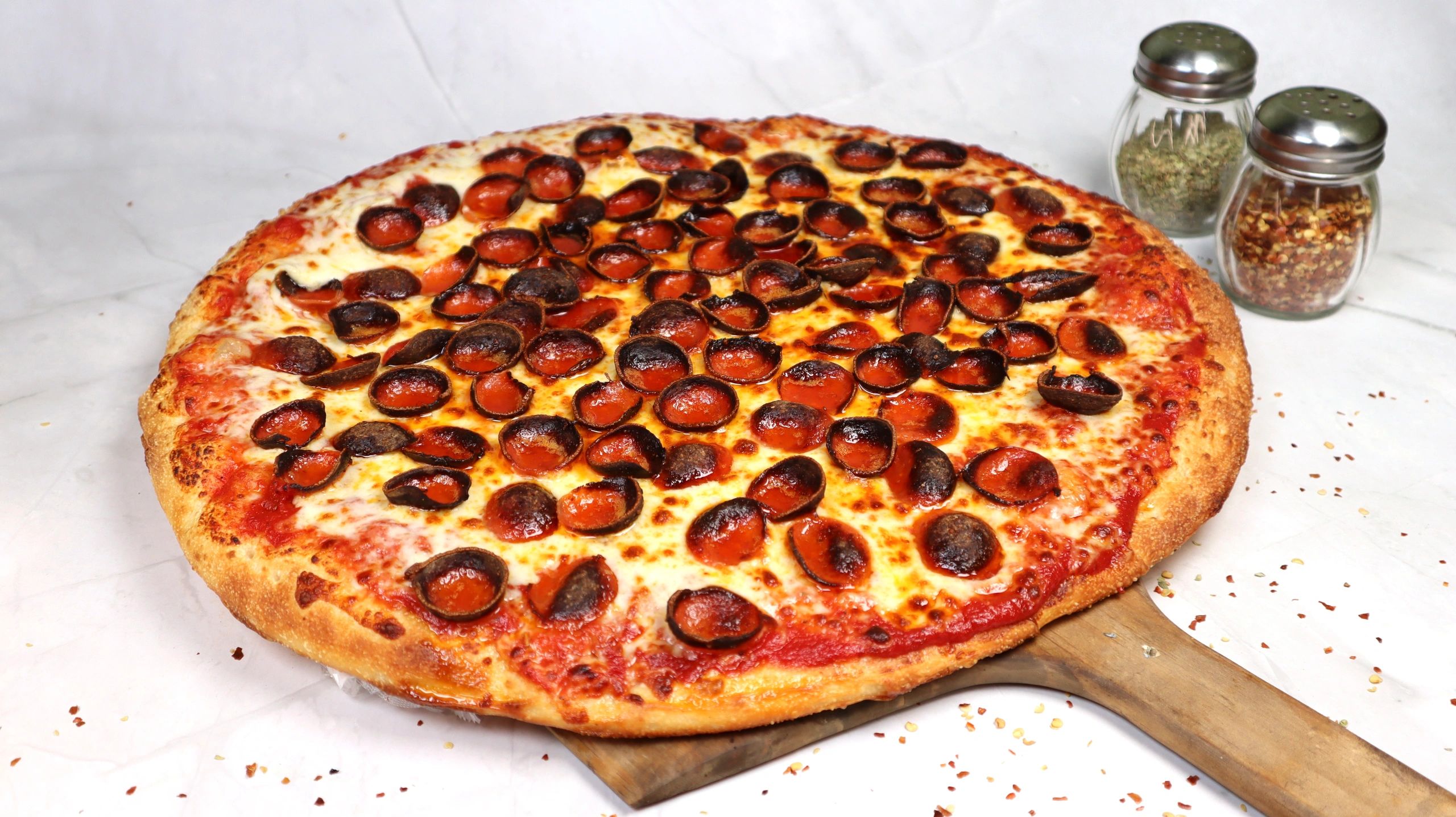 Delicious Pizza and Wings Near Me for Quick Delivery